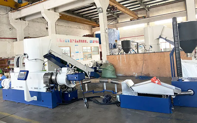 Water-ring Pelletizer | Plastic Pelletizer & Granulator 7 plastic-granulating-line-with-water-ring-plastic-pelletizer