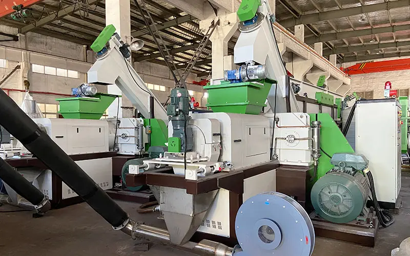 Squeezing Dryer | Plastic Squeezer Machine &Plastic Dewatering Machine 8 plastic-squeezer-machine-for-plastic-recycling-line