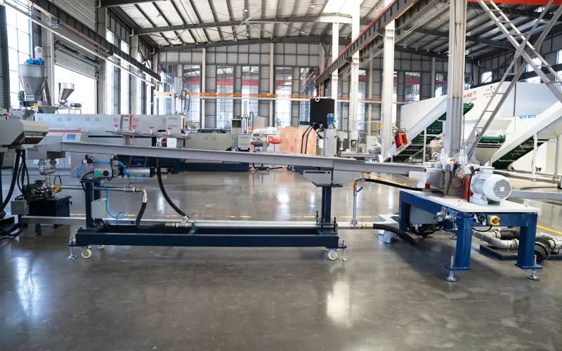 PET Bottle Granulator | PET Bottle Pelletizer & PET Flake Pelletizing Machine 7 underwater-pelletizing-machine-PET